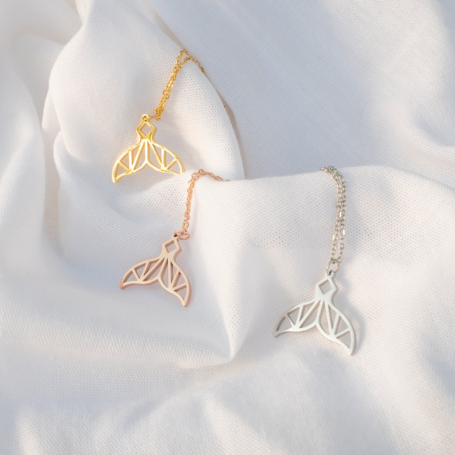hypoallergenic mermaid necklace - Isolana.co